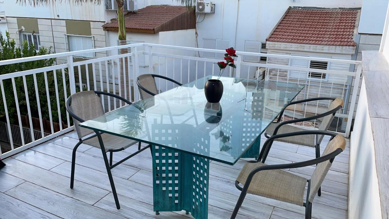 2לופית Apartment Eilat Bagian luar foto